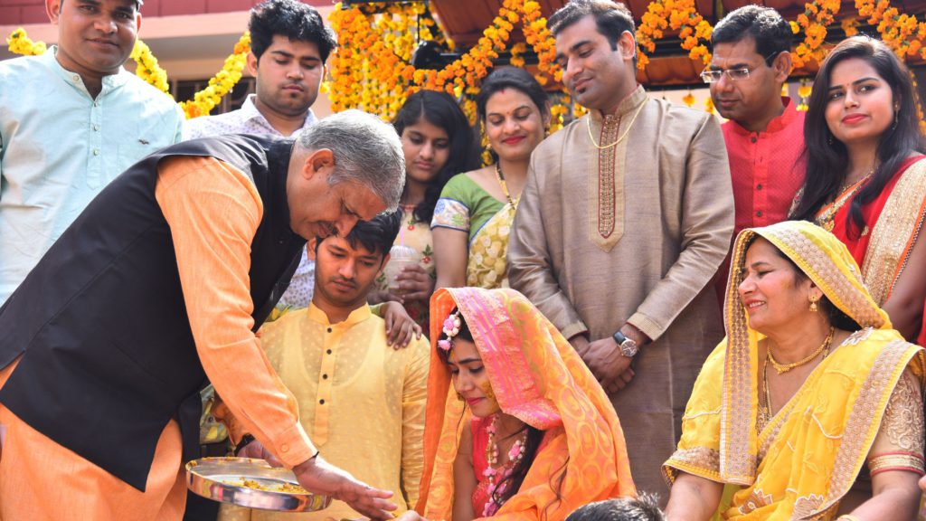 Bride haldi ceremony Indian wedding | Haldi photoshoot, Haldi poses for  bride, Haldi ceremony outfit