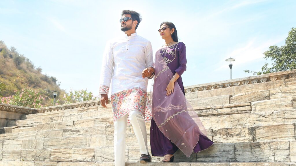 camera-shy couples || wedding photography for shy couples || Candid photography || couple photo shoot tips || photography for camera shy couples